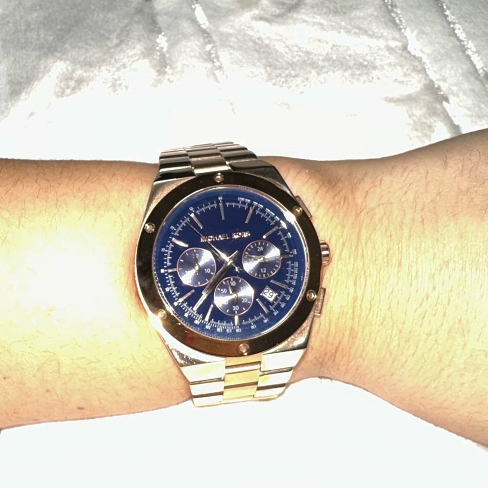 Women’s Michael Kors Rose Gold Watch